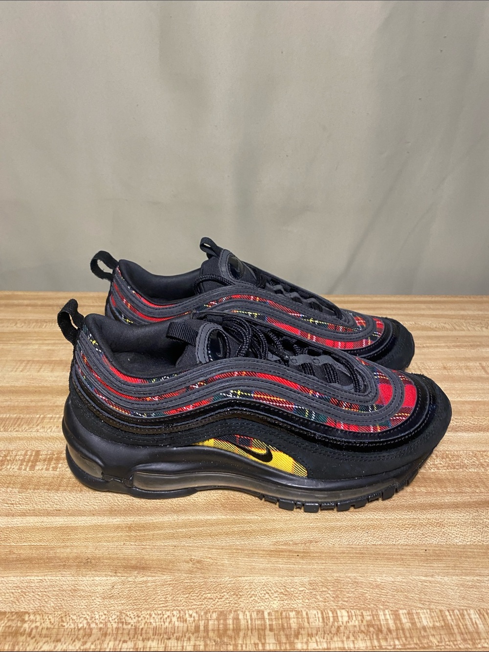 Nike Air Max 97 SE Tartan Black/Red/Plaid AV8220-001  Plaid  Women’s 6